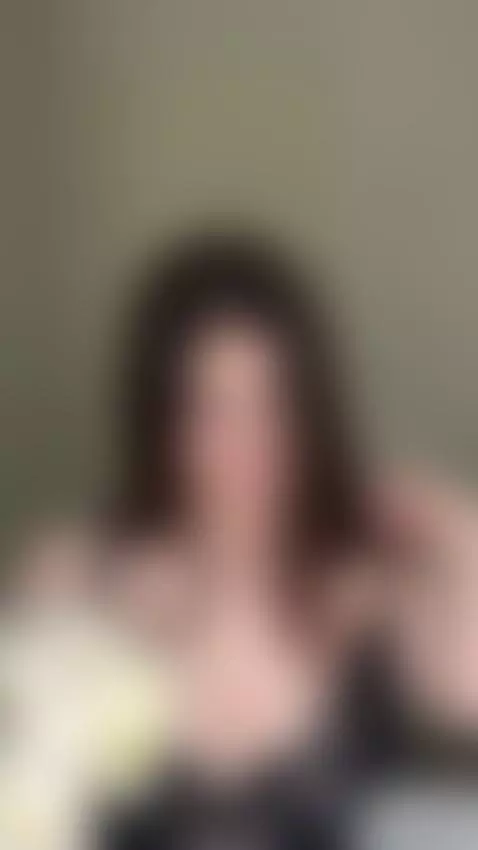 If I was your wifey, I would send you pics like this every d... by vimelody