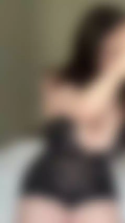 Showing off my petite body by vimelody