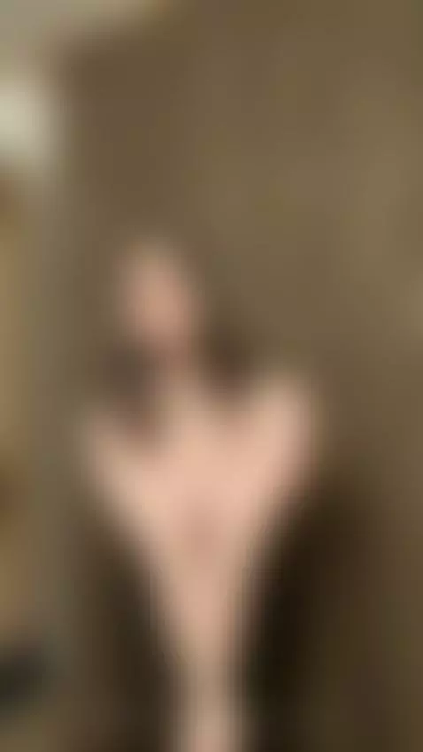 I look hotter when the sunlight hits my body by vimelody