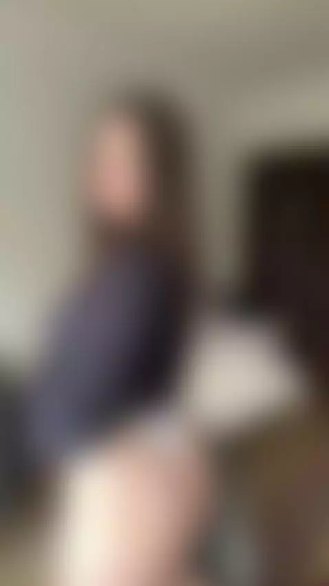 I need a man to handle this petite body by vimelody