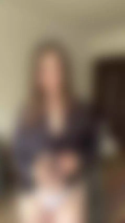 I need a man to handle this petite body by vimelody