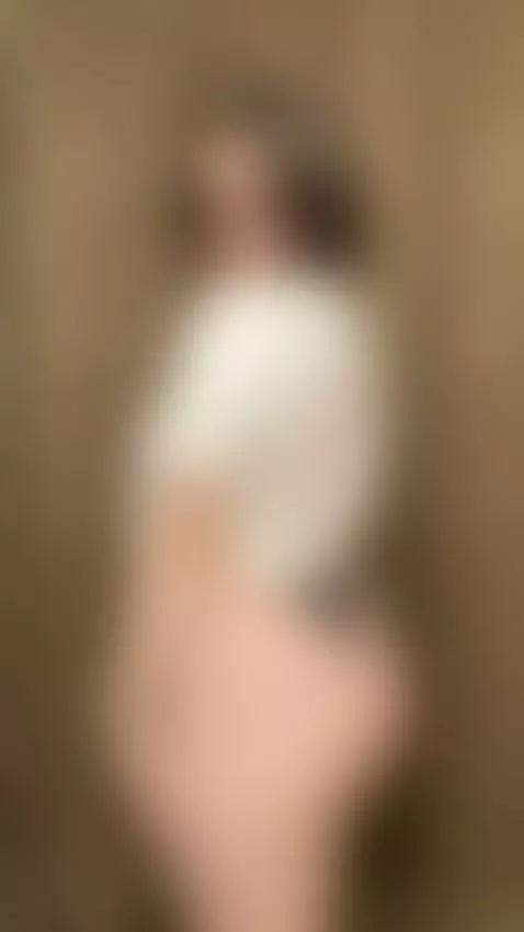 Cute or hot..? by vimelody