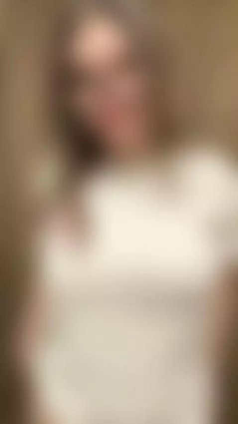 I look hotter when the sunlight hits my body by vimelody