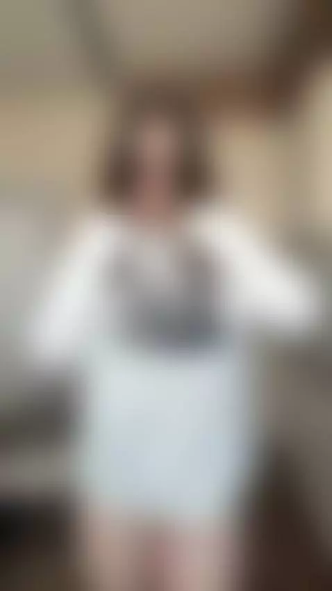 would you eat me out on the first date? by vimelody