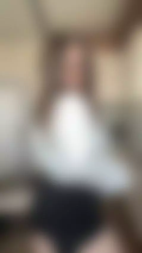 would you eat me out on the first date? by vimelody