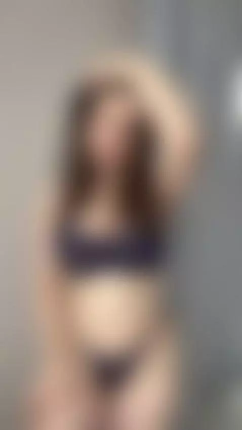 wanna test how soft it really is? 💗 by vimelody