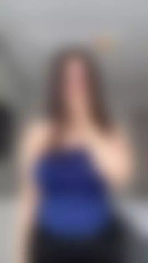 think you can handle this tiny tease? 😜💋 by vimelody