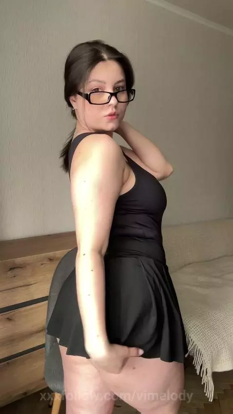 guess my bra size, win a private show 🎁😉 by vimelody