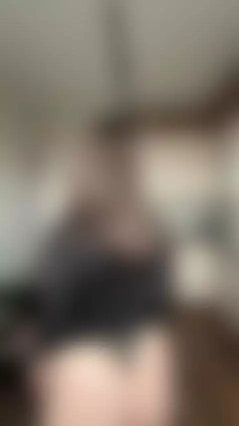 shake that booty 👀🙈 by vimelody