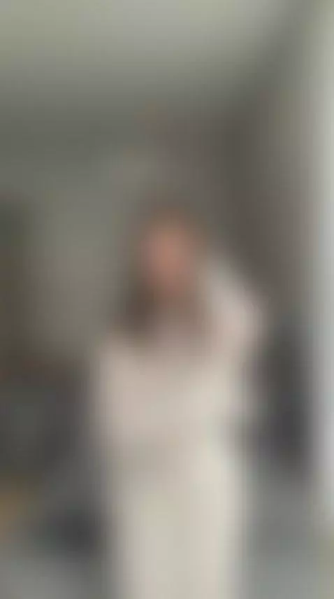 white is always the best option 😝 by vimelody