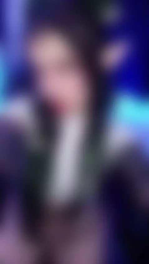 Sexy Elf!! by ninasawyers