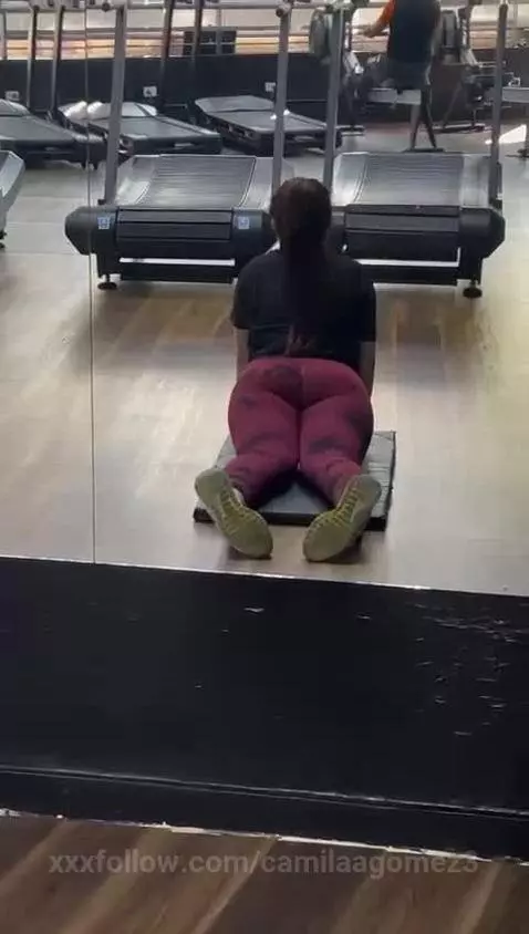 Getting ready to start my gym routine👌 by camilaagomez3