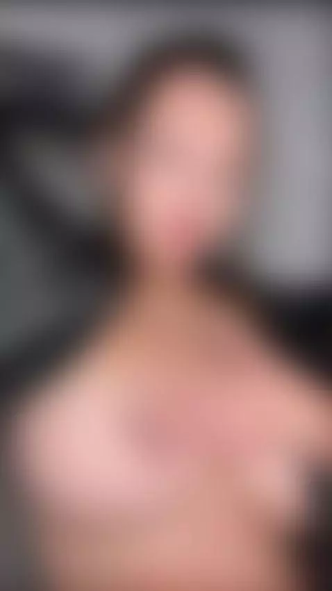 I really want to see you subscribe to me on Onlyfans! 👅 by mialovevip