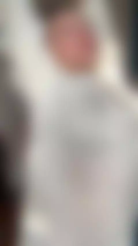 I'll take my clothes off for you if you ask me to by mialovevip