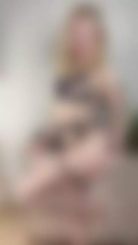 Black Elegance by meganferryman