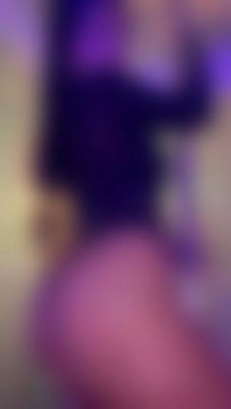 Come are going to dance, we can fuck after this 🔥 by vaioletrb