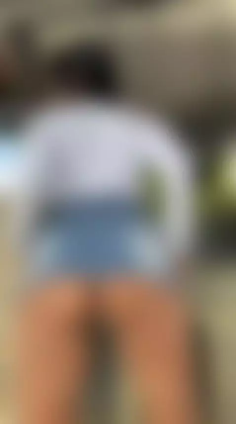 Come here and hit my great ass ... an anal for a great ass w... by vaioletrb