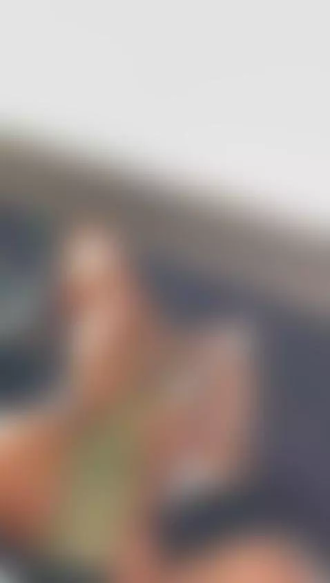 Getting horny and wild in the car 🔥 by vaioletrb