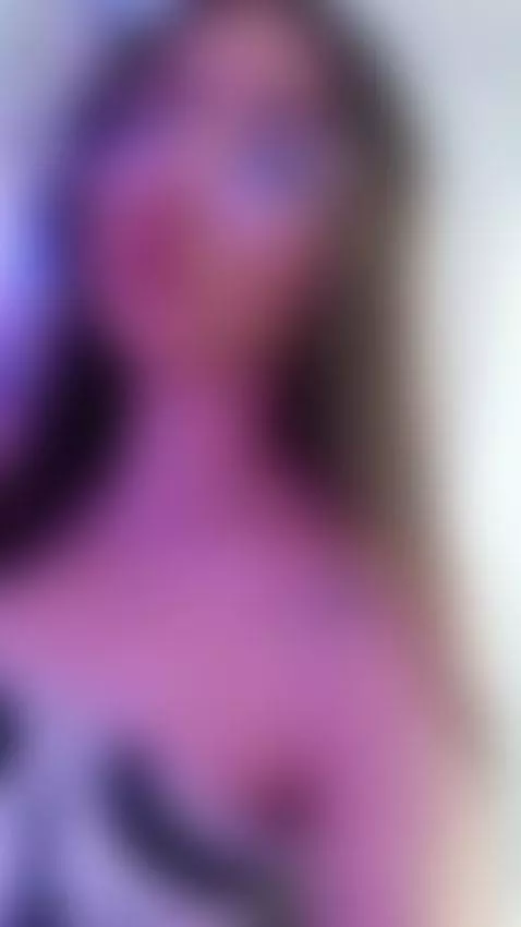 hey love, i am online!!! 🤍🖤👀 by kyokobms01