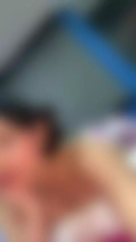 Watch me lose control and beg for more 😈💋🥵 by emilywinsly