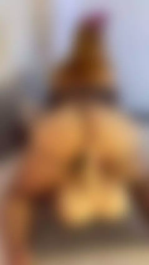 i want to bounce on that BWC by victoria-torres