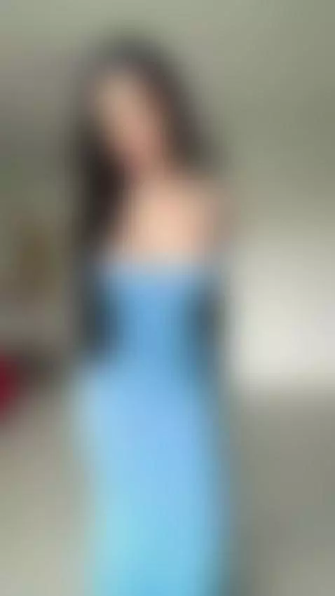 te doy una pista, los puedes ver en mi onlyfans by vhaleryoficial