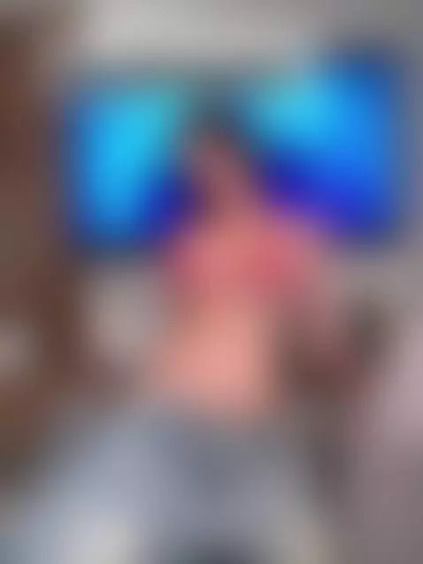 en mi onlyfans veras todo de mi literalmente amor te espero by vhaleryoficial