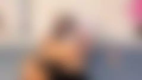 come and give pleasure to this hot pussy by denaytscot