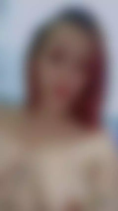 en el baño de la casa de mi amiga by kiimkatta001