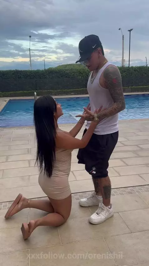 me terminaron lpero no como me gusta 😔 alguien disponibke ? ... by orenishii