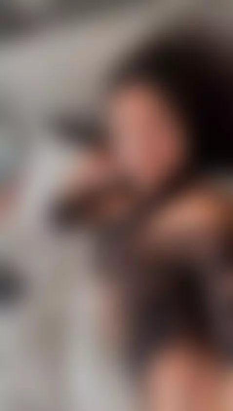 Que tal una mordidita? by orenishii