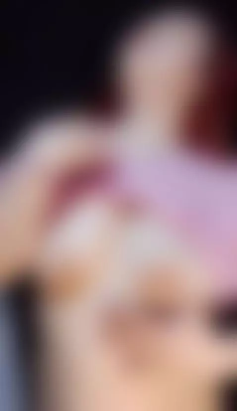 I like it when people catch a glimpse of my boobs by acciden... by byshs