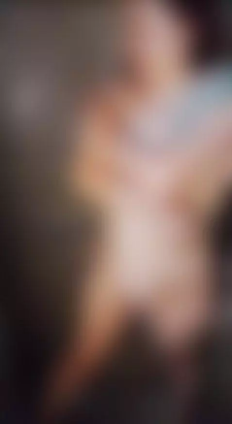 The foam gets naughty and wants to brush against my pussy by byshs