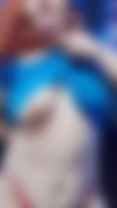 My boobs prefer to be out of my blouse by byshs