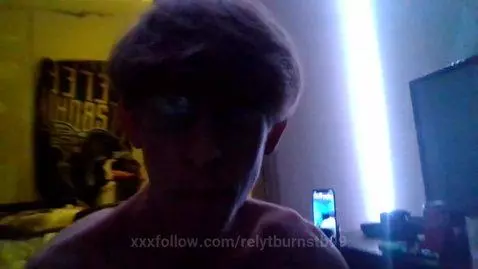 yaaaa lonely but im vibing by relytburnstb99