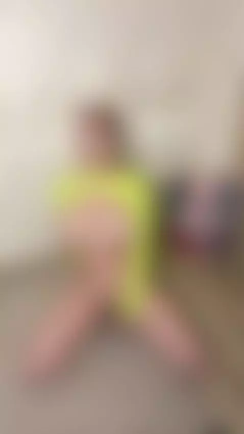 Dildo and pussy by sakuramoon