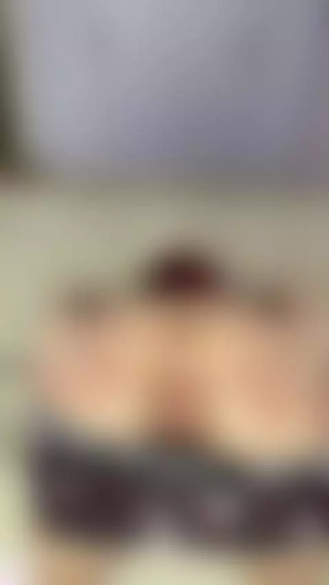 Curvy teen very big natural ass so big they need constant su... by sakuramoon