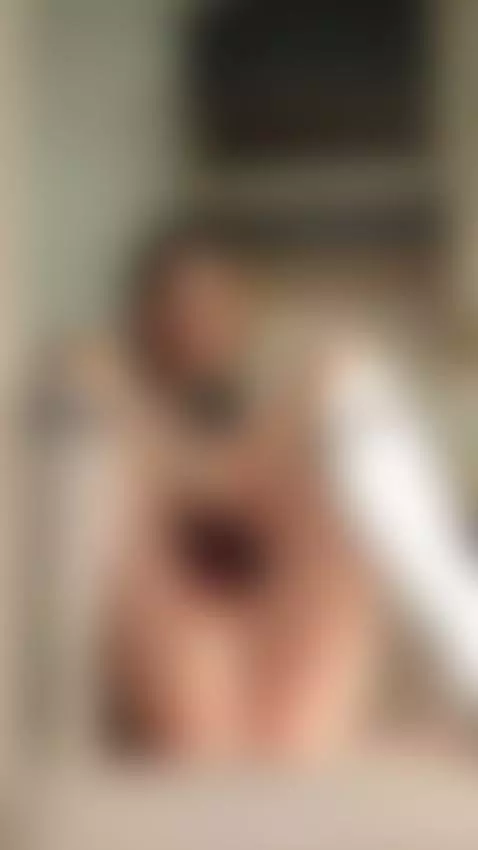 Hiii daddy 🌙 will u spoil ur lil princess today? 👉👈 🎀 by milapixie