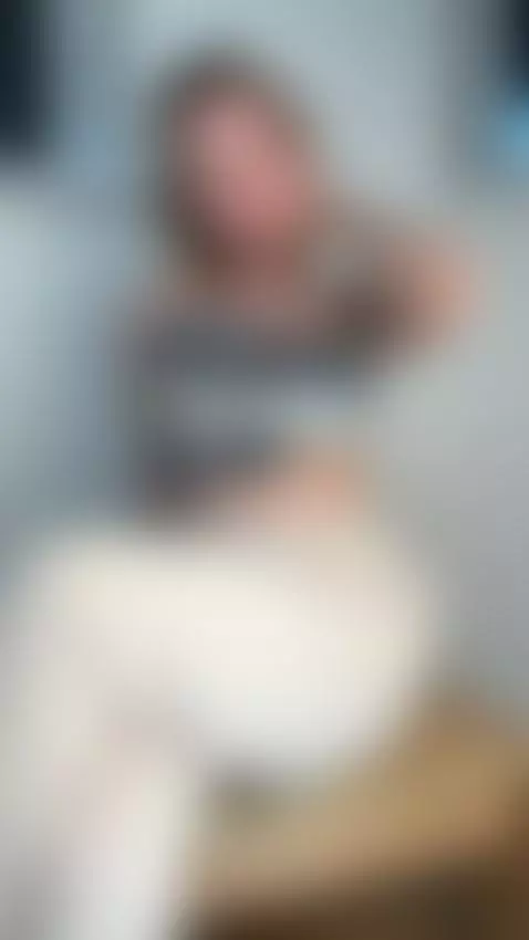 sending u warm hugs and a lil kiss for a sweet day 💋🫶🌸 by milapixie