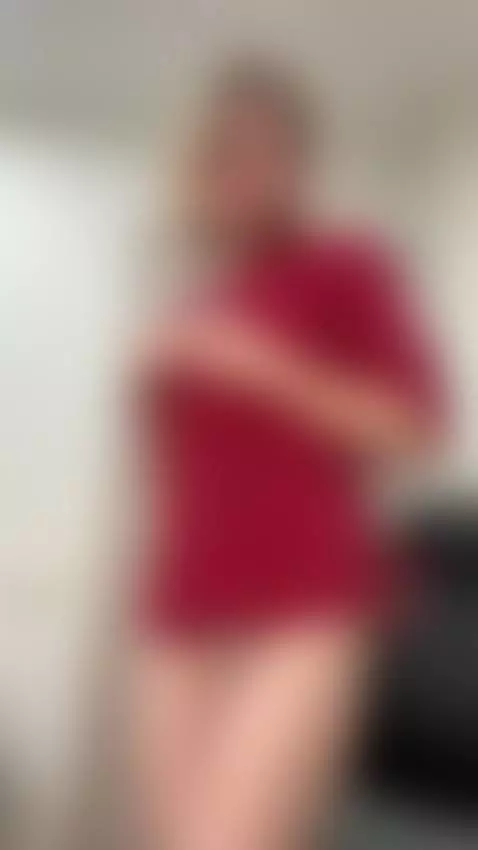 uwu I tried a new perfume n it smells sooo yummy ✨ sniff me?... by milapixie