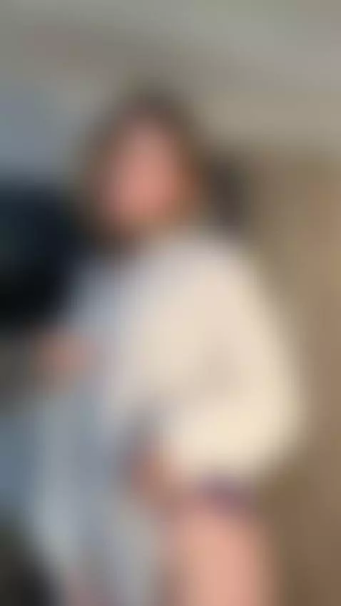 uwu wanna guess what I’m wearing rn? 😳 giggles~ 💋 by milapixie