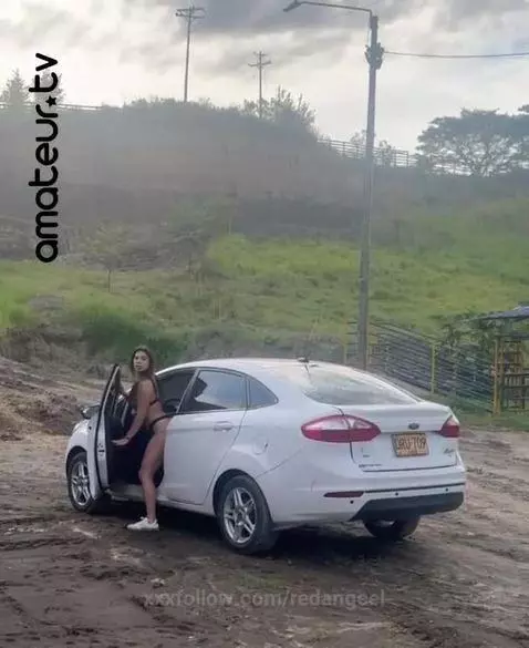 Model: HellenScott - Online in https://es.amateur.tv/HellenS... by redangeel