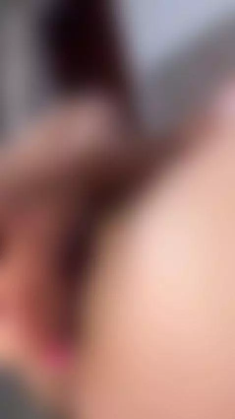 My cream is waiting for you to eat it 😝🍦   https://es.amateu... by redangeel