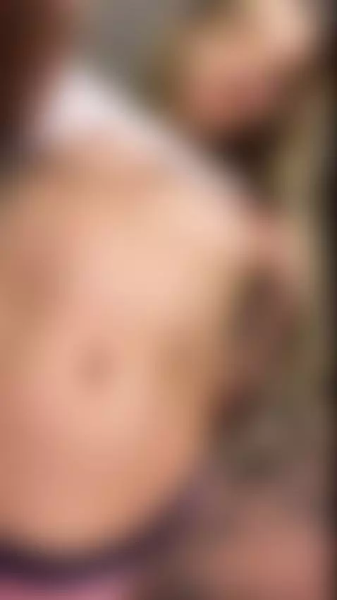 Enjoying this view? Come talk to me on OnlyFans by daywithalice