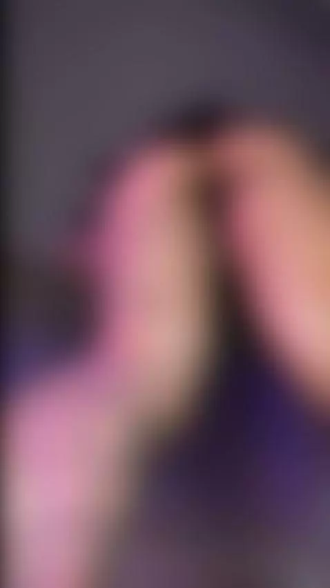 Enjoying this view? Come talk to me on OnlyFans by daywithalice