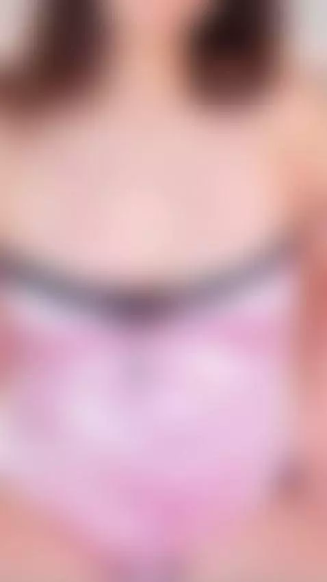 Honey, I'm online, very playful and undressing little by lit... by kendalholson