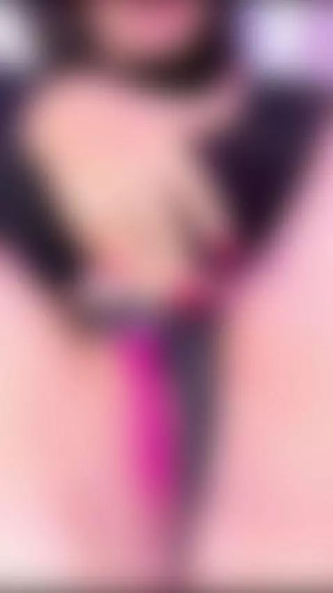 My pussy is so wet it's looking for your cock 🍆💦 by alissonharper