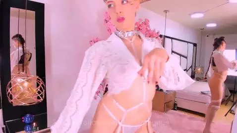 My body speaks a language that only the brave dare to unders... by daliamagnus