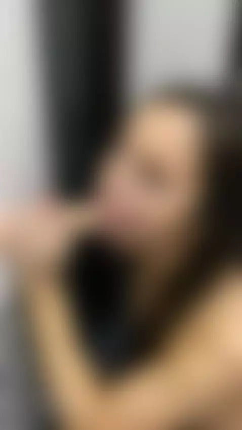 Brunette beauty on your screen — but the real show’s in my p... by emilycakesweet