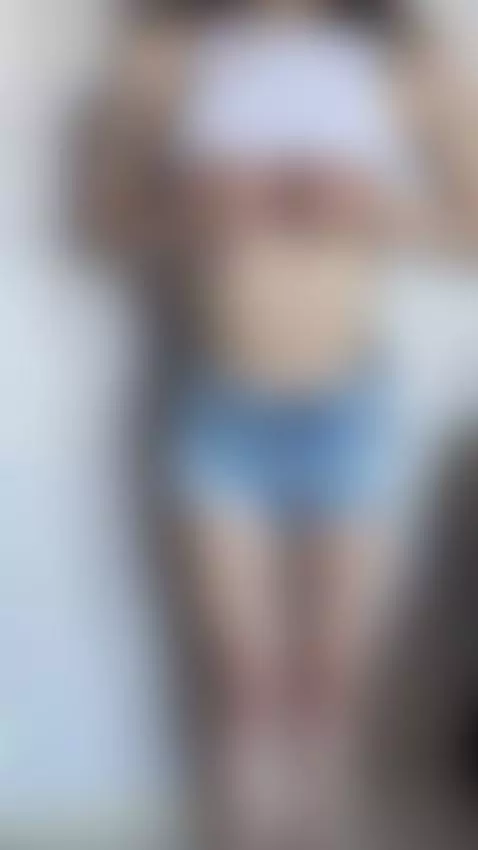 Blossoming beauty: dark rose 🌸 Whispers of grace, gentle sou... by emilycakesweet